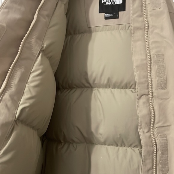 New Northface Womens Arctic Parka Size Large - Picture 7 of 12